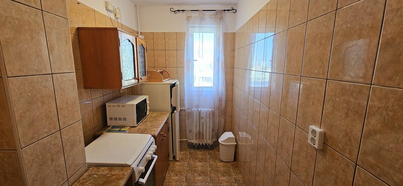 Drumul Taberei, str. Sibiu, metrou Favorit