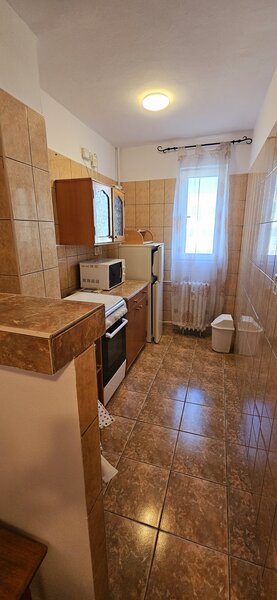 Drumul Taberei, str. Sibiu, metrou Favorit