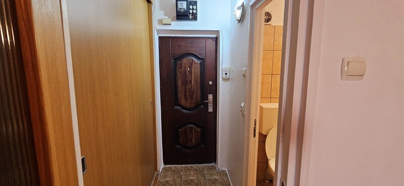 Drumul Taberei, str. Sibiu, metrou Favorit