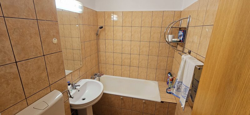 Drumul Taberei, str. Sibiu, metrou Favorit